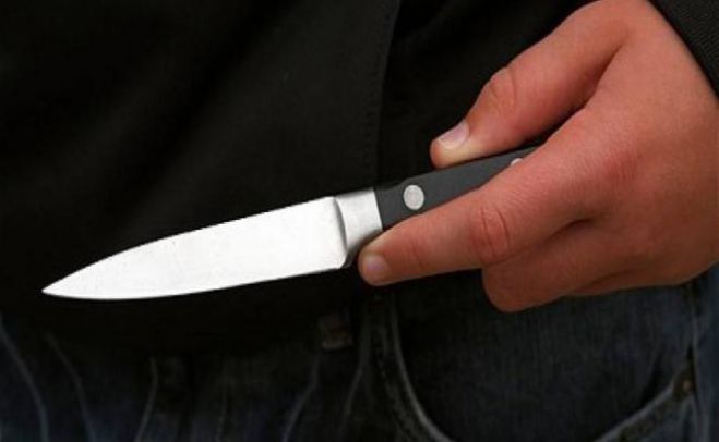 Ληστεία με την απειλή μαχαιριού στην Κορινθία