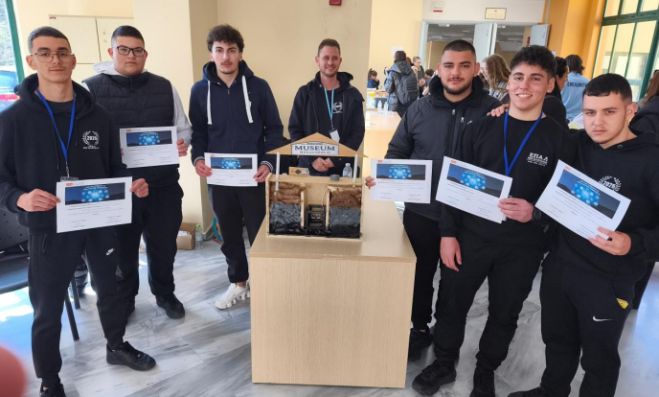 &Pi;&rho;ώ&tau;&eta; &theta;έ&sigma;&eta; &gamma;&iota;&alpha; &tau;&omicron; &Epsilon;&Pi;&Alpha;.&Lambda;. &Mu;&epsilon;&gamma;&alpha;&lambda;ό&pi;&omicron;&lambda;&eta;&sigmaf; &sigma;&tau;&omicron;&nu; &Pi;&epsilon;&rho;&iota;&phi;&epsilon;&rho;&epsilon;&iota;&alpha;&kappa;ό &Delta;&iota;&alpha;&gamma;&omega;&nu;&iota;&sigma;&mu;ό &Pi;&epsilon;&lambda;&omicron;&pi;&omicron;&nu;&nu;ή&sigma;&omicron;&upsilon; STEM