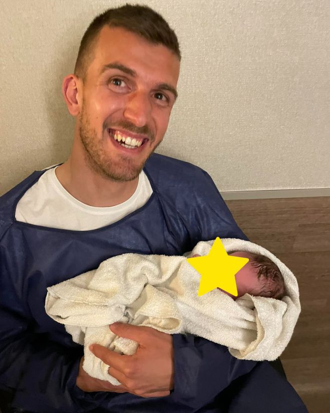 &Pi;&alpha;&tau;έ&rho;&alpha;&sigmaf; έ&gamma;&iota;&nu;&epsilon; &omicron; &Chi;&omicron;&upsilon;&chi;&omicron;ύ&mu;&eta;&sigmaf; &tau;&omicron;&upsilon; &Alpha;&sigma;&tau;έ&rho;&alpha; - &Tau;&omicron; &mu;ή&nu;&upsilon;&mu;&alpha; &tau;&eta;&sigmaf; &Pi;&Alpha;&Epsilon;!