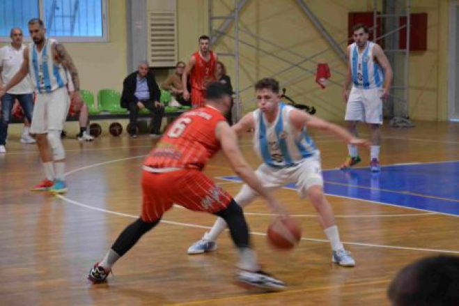 &Mu;&pi;ά&sigma;&kappa;&epsilon;&tau; | &Beta;&alpha;&rho;&iota;ά ή&tau;&tau;&alpha; &gamma;&iota;&alpha; &tau;&omicron; &Lambda;&epsilon;&omega;&nu;ί&delta;&iota;&omicron; &alpha;&pi;ό &tau;&omicron;&nu; &Alpha;&rho;&gamma;&omicron;&nu;&alpha;ύ&tau;&eta; &Nu;έ&alpha;&sigmaf; &Kappa;ί&omicron;&upsilon;