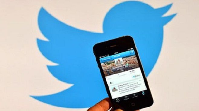 Στο αέρα ξανά το Twitter, μετά από παγκόσμιο πολύωρο &quot;μπλακ άουτ&quot;