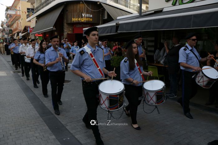 &Pi;&omicron;&lambda;&iota;&omicron;ύ&chi;&omicron;&iota; | &Pi;ό&tau;&epsilon; &xi;&epsilon;&kappa;&iota;&nu;ά &eta; &lambda;&iota;&tau;&alpha;&nu;&epsilon;ί&alpha; &sigma;&epsilon; &delta;&rho;ό&mu;&omicron;&upsilon;&sigmaf; &tau;&eta;&sigmaf; &Tau;&rho;ί&pi;&omicron;&lambda;&eta;&sigmaf;