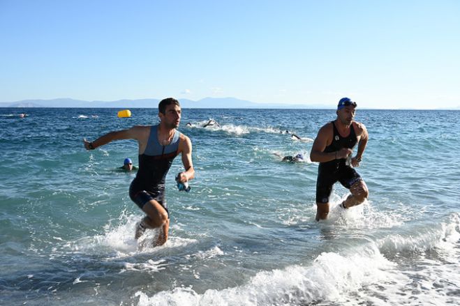 Tyros Triathlon: &mu;&iota;&alpha; &pi;&alpha;&rho;έ&alpha; &mu;&epsilon; &kappa;&alpha;&rho;&delta;&iota;ά, έ&nu;&alpha; event &mu;&epsilon; &upsilon;&psi;&eta;&lambda;ά standards