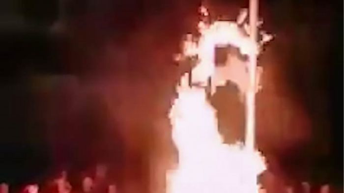 &Sigma;&omicron;&kappa;&alpha;&rho;&iota;&sigma;&tau;&iota;&kappa;ό &beta;ί&nu;&tau;&epsilon;&omicron; | &Sigma;&tau;&omicron; &Pi;&epsilon;&rho;&omicron;ύ έ&kappa;&alpha;&psi;&alpha;&nu; &zeta;&omega;&nu;&tau;&alpha;&nu;ό ύ&pi;&omicron;&pi;&tau;&omicron; &gamma;&iota;&alpha; &kappa;&lambda;&omicron;&pi;ή &alpha;&upsilon;&tau;&omicron;&kappa;&iota;&nu;ή&tau;&omicron;&upsilon; (vd)