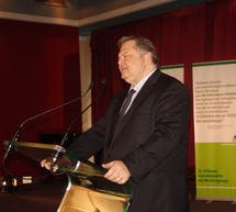 &Tau;&omicron; &Pi;&Alpha;&Sigma;&Omicron;&Kappa; &theta;&alpha;
&pi;&rho;&omicron;&tau;&epsilon;ί&nu;&epsilon;&iota; &kappa;&upsilon;&beta;έ&rho;&nu;&eta;&sigma;&eta; &epsilon;&theta;&nu;&iota;&kappa;ή&sigmaf; &epsilon;&nu;ό&tau;&eta;&tau;&alpha;&sigmaf;, &delta;ή&lambda;&omega;&sigma;&epsilon; &omicron; &Epsilon;&upsilon;. &Beta;&epsilon;&nu;&iota;&zeta;έ&lambda;&omicron;&sigmaf;