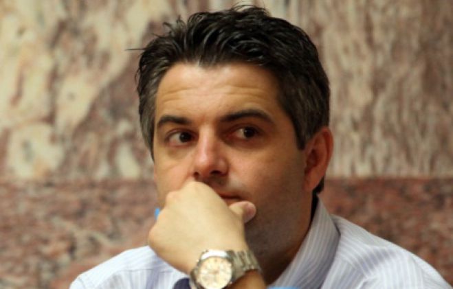 &Omicron; &Omicron;&delta;&upsilon;&sigma;&sigma;έ&alpha;&sigmaf; &Kappa;&omega;&nu;&sigma;&tau;&alpha;&nu;&tau;&iota;&nu;ό&pi;&omicron;&upsilon;&lambda;&omicron;&sigmaf; &gamma;&rho;ά&phi;&epsilon;&iota; &gamma;&iota;&alpha; &tau;&eta;&nu; &epsilon;&pi;ό&mu;&epsilon;&nu;&eta; &mu;έ&rho;&alpha; &tau;&eta;&sigmaf; &Delta;&eta;&mu;&omicron;&kappa;&rho;&alpha;&tau;&iota;&kappa;ή&sigmaf; &Pi;&alpha;&rho;ά&tau;&alpha;&xi;&eta;&sigmaf;