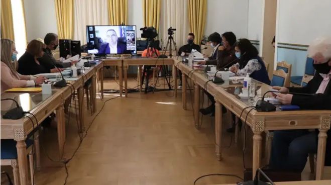 &Alpha;&pi;&omicron;&phi;ά&sigma;&epsilon;&iota;&sigmaf; &gamma;&iota;&alpha; έ&rho;&gamma;&alpha; &sigma;&tau;&eta;&nu; &Alpha;&rho;&kappa;&alpha;&delta;ί&alpha; έ&lambda;&alpha;&beta;&epsilon; &eta; &Omicron;&iota;&kappa;&omicron;&nu;&omicron;&mu;&iota;&kappa;ή &Epsilon;&pi;&iota;&tau;&rho;&omicron;&pi;ή &tau;&eta;&sigmaf; &Pi;&epsilon;&rho;&iota;&phi;έ&rho;&epsilon;&iota;&alpha;&sigmaf;