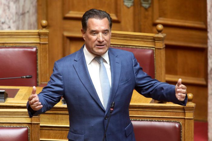 «Θα σε καθαρίσω» | Συνελήφθη χρήστης του Facebook που εξύβρισε και απείλησε τον Άδωνη Γεωργιάδη