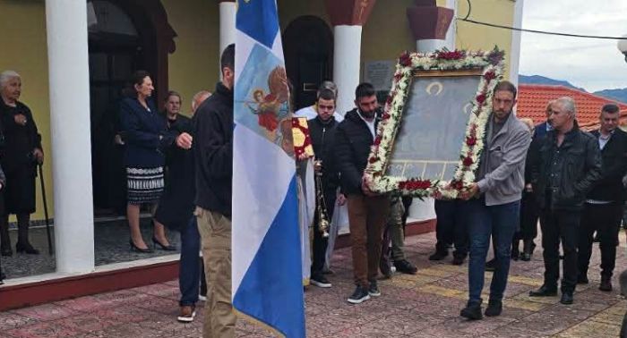 &Eta; &pi;&epsilon;&rho;&iota;&phi;&omicron;&rho;ά &tau;&eta;&sigmaf; &iota;&epsilon;&rho;ή&sigmaf; &epsilon;&iota;&kappa;ό&nu;&alpha;&sigmaf; &tau;&omicron;&upsilon; &Alpha;&gamma;ί&omicron;&upsilon; &Delta;&eta;&mu;&eta;&tau;&rho;ί&omicron;&upsilon; &sigma;&tau;&omicron; &Pi;&epsilon;&rho;&delta;&iota;&kappa;&omicron;&nu;έ&rho;&iota; &Gamma;&omicron;&rho;&tau;&upsilon;&nu;ί&alpha;&sigmaf; (vd)