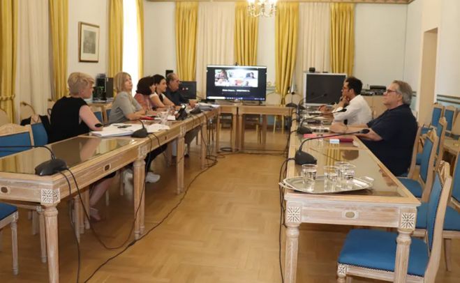 &Pi;&rho;&omicron;&gamma;&rho;&alpha;&mu;&mu;&alpha;&tau;&iota;&kappa;ή &mu;&epsilon; &tau;&omicron; &Pi;&alpha;&nu;&epsilon;&pi;&iota;&sigma;&tau;ή&mu;&iota;&omicron; &Kappa;&rho;ή&tau;&eta;&sigmaf; &epsilon;&nu;έ&kappa;&rho;&iota;&nu;&epsilon; &sigma;&tau;&eta;&nu; έ&kappa;&tau;&alpha;&kappa;&tau;&eta; &sigma;&upsilon;&nu;&epsilon;&delta;&rho;ί&alpha;&sigma;ή &tau;&omicron;&upsilon; &tau;&omicron; &Pi;&epsilon;&rho;&iota;&phi;&epsilon;&rho;&epsilon;&iota;&alpha;&kappa;ό &Sigma;&upsilon;&mu;&beta;&omicron;ύ&lambda;&iota;&omicron;