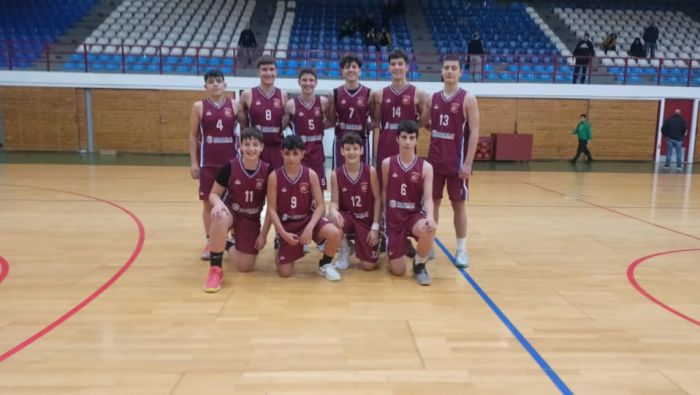 &Mu;&pi;ά&sigma;&kappa;&epsilon;&tau; | &Nu;ί&kappa;&eta; &gamma;&iota;&alpha; &tau;&omicron; &Pi;&alpha;&iota;&delta;&iota;&kappa;ό &tau;&omicron;&upsilon; &Pi;&epsilon;&lambda;&alpha;&sigma;&gamma;&omicron;ύ