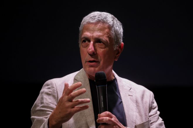 &Nu;έ&alpha; &pi;&upsilon;&rho;ά &Kappa;&omicron;ύ&lambda;&omicron;&gamma;&lambda;&omicron;&upsilon; &ndash; &laquo;&Tau;&omicron; &tau;έ&lambda;&omicron;&sigmaf; &tau;&omicron;&upsilon; &Sigma;&Upsilon;&Rho;&Iota;&Zeta;&Alpha; &epsilon;ί&nu;&alpha;&iota; &alpha;&nu;&alpha;&pi;ό&phi;&epsilon;&upsilon;&kappa;&tau;&omicron;&raquo;