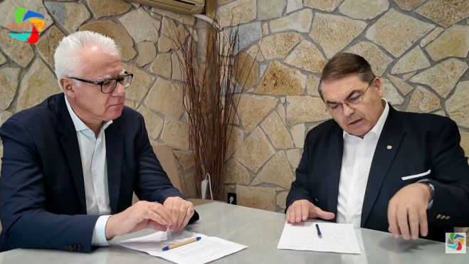 &Kappa;&alpha;&mu;&pi;ό&sigma;&omicron;&sigmaf; &rho;&omega;&tau;ά, &Sigma;&mu;&upsilon;&rho;&nu;&iota;ώ&tau;&eta;&sigmaf; &alpha;&pi;&alpha;&nu;&tau;ά ... &Omicron; &alpha;&nu;&tau;&iota;&pi;&rho;ό&epsilon;&delta;&rho;&omicron;&sigmaf; &tau;&omicron;&upsilon; &Phi;&Omicron;&Delta;&Sigma;&Alpha; &Pi;&epsilon;&lambda;&omicron;&pi;&omicron;&nu;&nu;ή&sigma;&omicron;&upsilon; &pi;ή&rho;&epsilon; &sigma;&upsilon;&nu;έ&nu;&tau;&epsilon;&upsilon;&xi;&eta; &alpha;&pi;ό &tau;&omicron;&nu; &Pi;&rho;ό&epsilon;&delta;&rho;&omicron;! (vd)