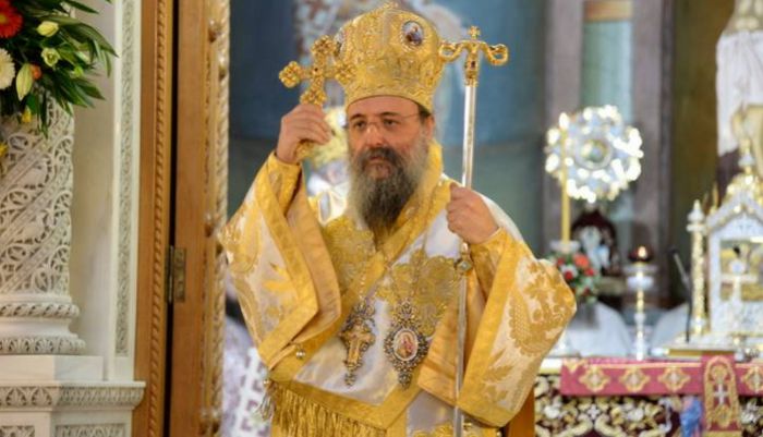 &Mu;&eta;&tau;&rho;&omicron;&pi;&omicron;&lambda;ί&tau;&eta;&sigmaf; &Chi;&rho;&upsilon;&sigma;ό&sigma;&tau;&omicron;&mu;&omicron;&sigmaf;: "&Tau;ώ&rho;&alpha; &epsilon;ί&mu;&alpha;&iota; &pi;&omicron;&lambda;ύ &kappa;&alpha;&lambda;ά &sigma;&tau;&eta;&nu; &upsilon;&gamma;&epsilon;ί&alpha; &mu;&omicron;&upsilon;"
