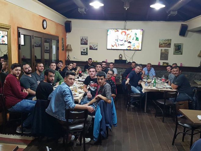 &Mu;&epsilon; &tau;&rho;&alpha;&pi;έ&zeta;&iota; έ&kappa;&lambda;&epsilon;&iota;&sigma;&epsilon; &eta; &chi;&rho;&omicron;&nu;&iota;ά &gamma;&iota;&alpha; &tau;&omicron;&nu; &Mu;&alpha;&nu;&tau;&iota;&nu;&epsilon;&iota;&alpha;&kappa;ό!