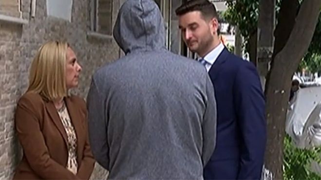 T&rho;&omicron;&chi;&alpha;ί&omicron; &sigma;&tau;&eta;&nu; &Kappa;&alpha;&lambda;&lambda;&iota;&theta;έ&alpha; | &Pi;&alpha;&rho;&alpha;&delta;ό&theta;&eta;&kappa;&epsilon; &omicron; &omicron;&delta;&eta;&gamma;ό&sigmaf; &pi;&omicron;&upsilon; &epsilon;&gamma;&kappa;&alpha;&tau;έ&lambda;&epsilon;&iota;&psi;&epsilon; &tau;&eta; 18&chi;&rho;&omicron;&nu;&eta;