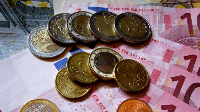 &Epsilon;&pi;&epsilon;&kappa;&tau;&epsilon;ί&nu;&omicron;&nu;&tau;&alpha;&iota; &tau;&alpha; &epsilon;&pi;&iota;&delta;ό&mu;&alpha;&tau;&alpha; &alpha;&nu;&epsilon;&rho;&gamma;ί&alpha;&sigmaf; &gamma;&iota;&alpha; &delta;ύ&omicron; &mu;ή&nu;&epsilon;&sigmaf;