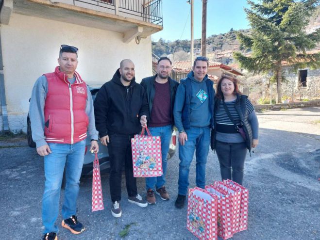 &Pi;&alpha;&sigma;&chi;&alpha;&lambda;&iota;&nu;ά &delta;ώ&rho;&alpha; &sigma;&tau;&omicron;&upsilon;&sigmaf; &mu;ό&nu;&iota;&mu;&omicron;&upsilon;&sigmaf; &kappa;&alpha;&tau;&omicron;ί&kappa;&omicron;&upsilon;&sigmaf; &tau;&omega;&nu; &Mu;&alpha;&gamma;&omicron;&upsilon;&lambda;&iota;ά&nu;&omega;&nu; (&epsilon;&iota;&kappa;ό&nu;&epsilon;&sigmaf;)