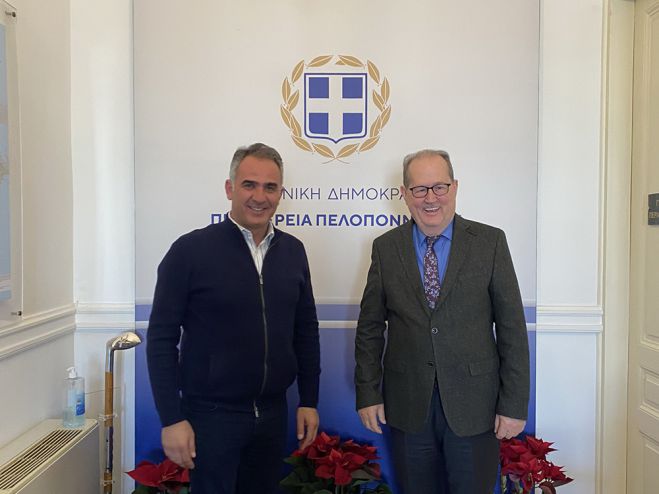 &Eta; &Pi;&epsilon;&rho;&iota;&phi;έ&rho;&epsilon;&iota;&alpha; &theta;&alpha; &sigma;&upsilon;&nu;&delta;&rho;ά&mu;&epsilon;&iota; &gamma;&iota;&alpha; &tau;&eta;&nu; &pi;&rho;&omicron;&beta;&omicron;&lambda;ή &tau;&omega;&nu; &kappa;&rho;&alpha;&sigma;&iota;ώ&nu; &tau;&eta;&sigmaf; &Pi;&epsilon;&lambda;&omicron;&pi;&omicron;&nu;&nu;ή&sigma;&omicron;&upsilon; &sigma;&epsilon; &epsilon;&kappa;&theta;έ&sigma;&epsilon;&iota;&sigmaf; &tau;&omicron;&upsilon; &epsilon;&xi;&omega;&tau;&epsilon;&rho;&iota;&kappa;&omicron;ύ
