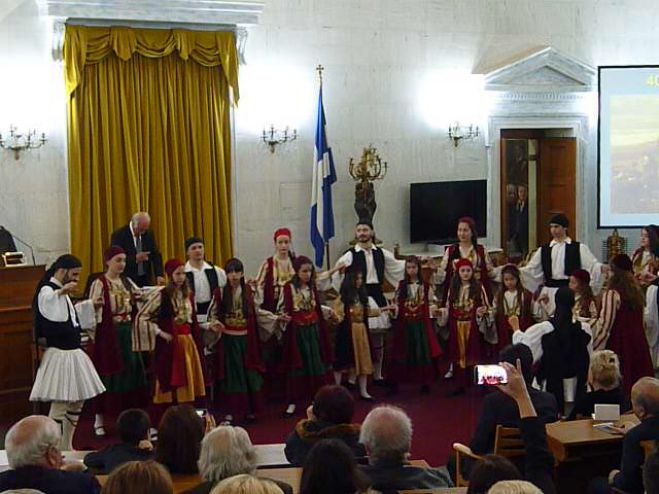 Παλαιά Βουλή: Μία εκδήλωση γεμάτη Αρκαδία και Επανάσταση του &#039;21 (εικόνες)