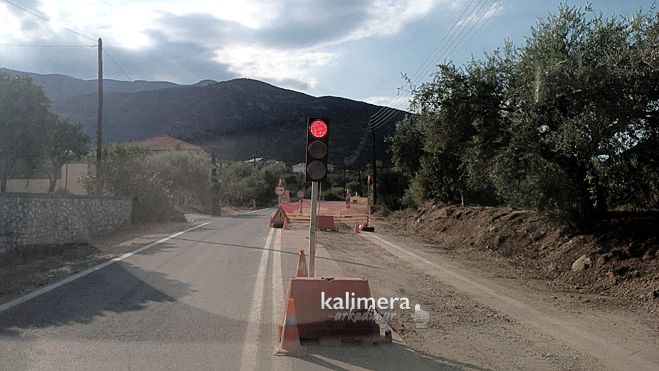 Τρίτη παράταση στο έργο ανάπλασης της κεντρικής οδού Τυρού – Έντονες τοποθετήσεις και προβληματισμός στο Δημοτικό Συμβούλιο Νότιας Κυνουρίας