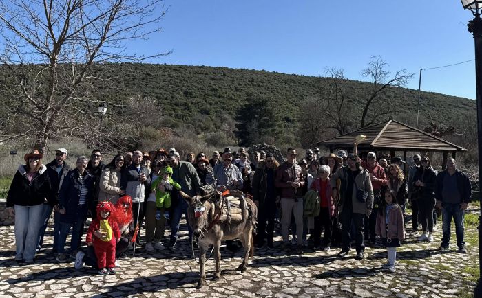 &Kappa;&alpha;&theta;&alpha;&rho;ά &Delta;&epsilon;&upsilon;&tau;έ&rho;&alpha; &mu;&epsilon; &Mu;&omicron;&upsilon;&tau;&zeta;&omicron;&upsilon;&rho;ώ&mu;&alpha;&tau;&alpha; &sigma;&tau;&alpha; &Tau;&sigma;&iota;&tau;ά&lambda;&iota;&alpha; (&epsilon;&iota;&kappa;ό&nu;&epsilon;&sigmaf;)
