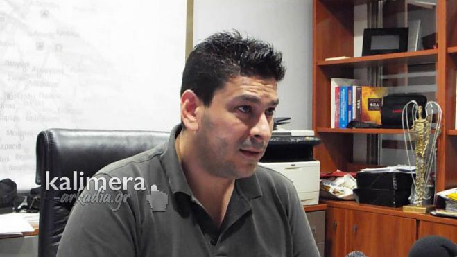 &Tau;&sigma;&iota;&alpha;&mu;&omicron;ύ&lambda;&omicron;&sigmaf;: "&Epsilon;&pi;&iota;&tau;έ&lambda;&omicron;&upsilon;&sigmaf;, &kappa;ά&nu;&tau;&epsilon; &mu;ί&alpha; &sigma;&omicron;&beta;&alpha;&rho;ή &delta;&iota;&alpha;&beta;&omicron;ύ&lambda;&epsilon;&upsilon;&sigma;&eta; &gamma;&iota;&alpha; &tau;&omicron; &epsilon;&pi;ό&mu;&epsilon;&nu;&omicron; &Pi;ά&sigma;&chi;&alpha;" (vd)