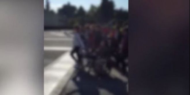 &Mu;&alpha;&theta;&eta;&tau;έ&sigmaf; &laquo;&chi;&tau;&upsilon;&pi;&omicron;ύ&nu; &pi;&rho;&omicron;&sigma;&omicron;&chi;ή&raquo; &sigma;&tau;&omicron;&nu; Ά&gamma;&nu;&omega;&sigma;&tau;&omicron; &Sigma;&tau;&rho;&alpha;&tau;&iota;ώ&tau;&eta; - &Pi;ή&gamma;&alpha;&nu; &mu;&epsilon; &tau;&omicron;&nu; &gamma;&upsilon;&mu;&nu;&alpha;&sigma;&tau;ή &tau;&omicron;&upsilon;&sigmaf; (vd)