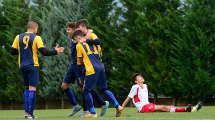 &Nu;ί&kappa;&eta; &mu;&epsilon; &gamma;&kappa;&omicron;&lambda; &tau;&omicron;&upsilon; &Gamma;&lambda;έ&zeta;&omicron;&upsilon; &gamma;&iota;&alpha; &tau;&eta;&nu; &Kappa;17 &tau;&omicron;&upsilon; &Alpha;&sigma;&tau;έ&rho;&alpha; (&epsilon;&iota;&kappa;ό&nu;&epsilon;&sigmaf; - &beta;ί&nu;&tau;&epsilon;&omicron;)!