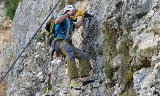 &Epsilon;&Omicron;&Sigma; &Tau;&rho;ί&pi;&omicron;&lambda;&eta;&sigmaf; | &Epsilon;&rho;&gamma;&alpha;&sigma;ί&epsilon;&sigmaf; &sigma;&upsilon;&nu;&tau;ή&rho;&eta;&sigma;&eta;&sigmaf; &sigma;&tau;&omicron; &alpha;&nu;&alpha;&rho;&rho;&iota;&chi;&eta;&tau;&iota;&kappa;ό &pi;ά&rho;&kappa;&omicron; &tau;&eta;&sigmaf; &Nu;&epsilon;&sigma;&tau;ά&nu;&eta;&sigmaf;