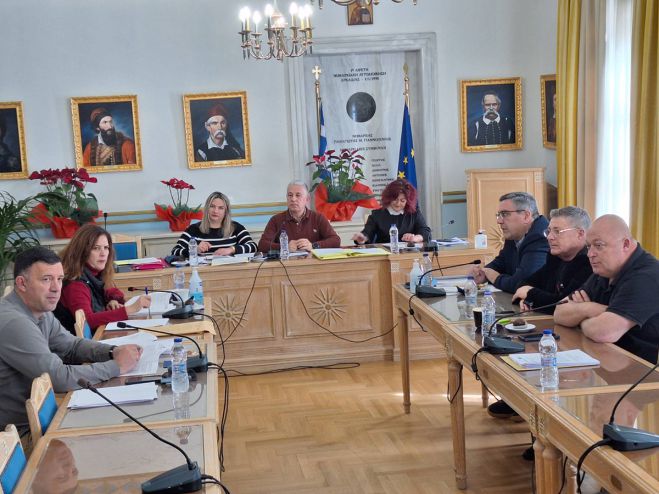 Περιφερειακή Επιτροπή | Αποφάσεις για διαγραμμίσεις σε δρόμους και οριστικός μειοδότης για έργο στην επαρχιακή οδό "Νεστάνη – Σάγκα"