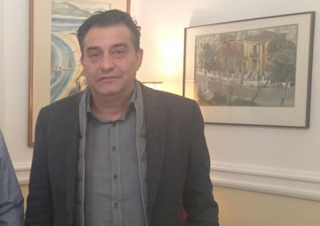 Σακελλαριάδης: «Κύριε Μιχόπουλε, σταματήστε την πορεία σας στον ολισθηρό κατήφορο»