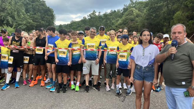 &laquo;SKIRITIDA&nbsp;RUN&nbsp;2023&raquo; | &Pi;&lambda;ή&theta;&omicron;&sigmaf; &kappa;ό&sigma;&mu;&omicron;&upsilon;, &alpha;&theta;&lambda;&eta;&tau;&iota;&sigma;&mu;ό&sigmaf; &kappa;&alpha;&iota;... &gamma;&lambda;έ&nu;&tau;&iota;! (&epsilon;&iota;&kappa;ό&nu;&epsilon;&sigmaf; - &beta;ί&nu;&tau;&epsilon;&omicron;)