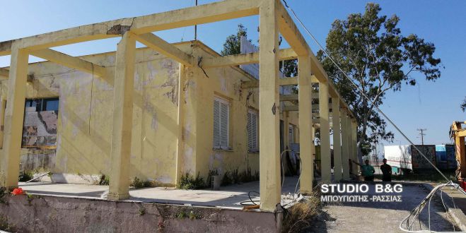 &Kappa;&lambda;&epsilon;&iota;&sigma;&tau;ό &kappa;&omicron;&lambda;&upsilon;&mu;&beta;&eta;&tau;ή&rho;&iota;&omicron; &kappa;&alpha;&tau;&alpha;&sigma;&kappa;&epsilon;&upsilon;ά&zeta;&epsilon;&tau;&alpha;&iota; &sigma;&tau;&omicron; Ά&rho;&gamma;&omicron;&sigmaf;!