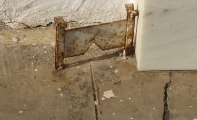 &Tau;&alpha; &mu;&epsilon;&tau;&alpha;&lambda;&lambda;&iota;&kappa;ά &pi;&omicron;&delta;ό&mu;&alpha;&kappa;&tau;&rho;&alpha; &sigma;&tau;&eta;&nu; &pi;&alpha;&lambda;&iota;ά &Tau;&rho;ί&pi;&omicron;&lambda;&eta;