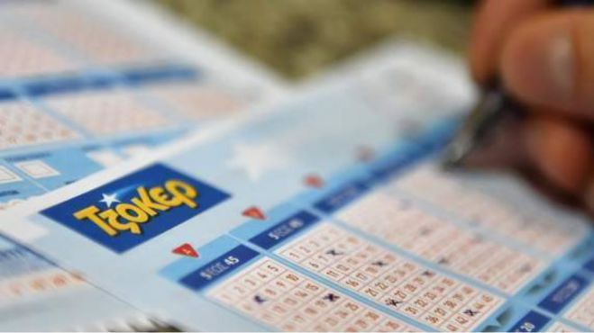 &Delta;ύ&omicron; &upsilon;&pi;&epsilon;&rho;&tau;&upsilon;&chi;&epsilon;&rho;&omicron;ί &sigma;&tau;&omicron; &Tau;&zeta;ό&kappa;&epsilon;&rho; &kappa;&epsilon;&rho;&delta;ί&zeta;&omicron;&upsilon;&nu; &alpha;&pi;ό 4,6 &epsilon;&kappa;&alpha;&tau;&omicron;&mu;&mu;ύ&rho;&iota;&alpha; &epsilon;&upsilon;&rho;ώ!