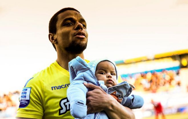 &Alpha;&sigma;&tau;έ&rho;&alpha;&sigmaf; | &Omicron;&iota; &epsilon;&iota;&kappa;ό&nu;&epsilon;&sigmaf; &tau;&eta;&sigmaf; &nu;ί&kappa;&eta;&sigmaf; &epsilon;&pi;ί &tau;&omicron;&upsilon; &Pi;&lambda;&alpha;&tau;&alpha;&nu;&iota;ά!