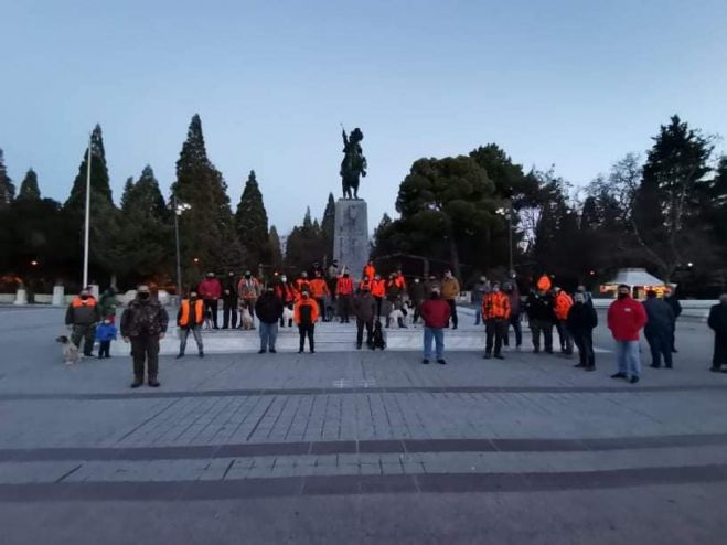 Κυνηγετικός Σύλλογος Τρίπολης: &quot;Εμείς οι δολοφόνοι, πολεμοχαρείς, όπως μας αποκαλείτε, κάνουμε τις πιο ειρηνικές διαμαρτυρίες&quot;