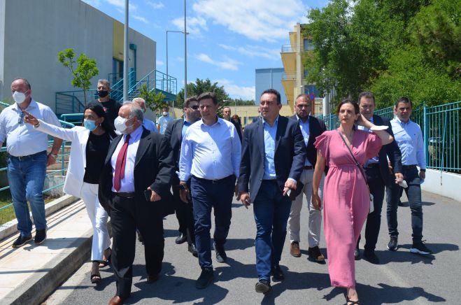&Omicron;&iota; &epsilon;&pi;&iota;&sigma;&kappa;έ&psi;&epsilon;&iota;&sigmaf; &tau;&omicron;&upsilon; &kappa;&lambda;&iota;&mu;&alpha;&kappa;ί&omicron;&upsilon; &tau;&eta;&sigmaf; &Nu;&Delta; &sigma;&tau;&eta;&nu; &Tau;&rho;ί&pi;&omicron;&lambda;&eta; (&epsilon;&iota;&kappa;ό&nu;&epsilon;&sigmaf;)