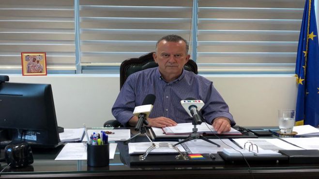 Live &sigma;&tau;&eta; &Delta;&eta;&mu;&omicron;&tau;&iota;&kappa;ή &Rho;&alpha;&delta;&iota;&omicron;&phi;&omega;&nu;ί&alpha; &omicron; &Alpha;&nu;&tau;&iota;&pi;&epsilon;&rho;&iota;&phi;&epsilon;&rho;&epsilon;&iota;ά&rho;&chi;&eta;&sigmaf; &Sigma;&kappa;&alpha;&nu;&tau;&zeta;ό&sigmaf;