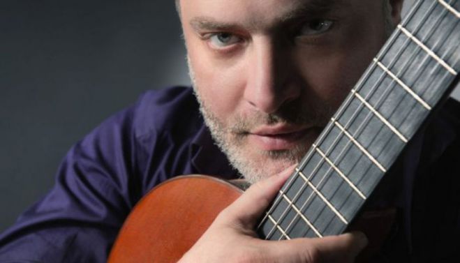 &Alpha;&pi;ό&psi;&epsilon; &sigma;&tau;&eta;&nu; &Tau;&rho;ί&pi;&omicron;&lambda;&eta; &eta; &mu;&omicron;&nu;&alpha;&delta;&iota;&kappa;ή &mu;&omicron;&upsilon;&sigma;&iota;&kappa;ή &pi;&alpha;&rho;ά&sigma;&tau;&alpha;&sigma;&eta; &ldquo;Nuevo guitar&rdquo;!