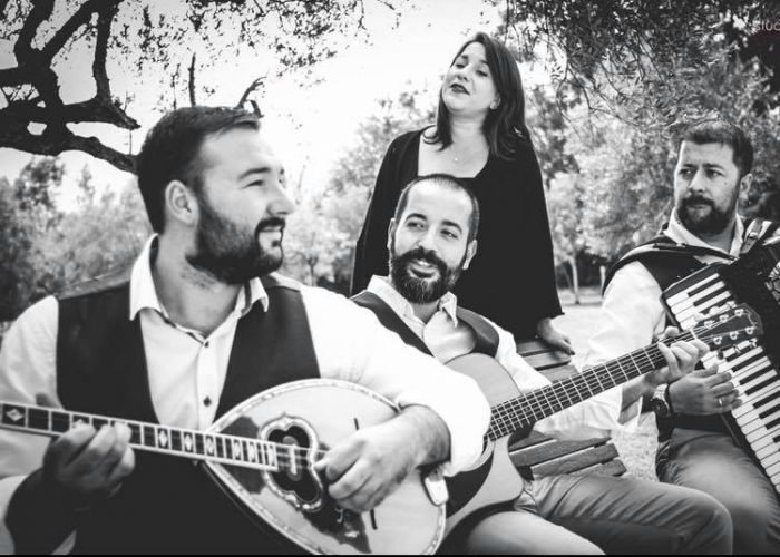 &Sigma;&upsilon;&nu;&alpha;&upsilon;&lambda;ί&alpha; &mu;&epsilon; &tau;&omicron; &Mu;&omicron;&upsilon;&sigma;&iota;&kappa;ό &Sigma;&chi;ή&mu;&alpha; &ldquo;&Gamma;&rho;&alpha;&mu;&mu;έ&sigmaf;&rdquo; &sigma;&tau;&eta;&nu; &Kappa;&epsilon;&nu;&tau;&rho;&iota;&kappa;ή &Pi;&lambda;&alpha;&tau;&epsilon;ί&alpha; &Mu;&epsilon;&gamma;&alpha;&lambda;ό&pi;&omicron;&lambda;&eta;&sigmaf;