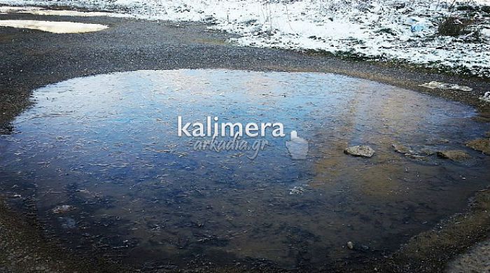 Με -10 … ξύπνησε η Τρίπολη – Πάγωσαν οι βρύσες – «Γυαλί» πολλά σημεία σε δρόμους!