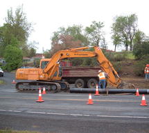 &Pi;&omicron;&iota;&omicron;&iota; &alpha;&pi;&omicron;&tau;&epsilon;&lambda;&omicron;ύ&nu; &tau;&omicron; &Nu;&omicron;&mu;&alpha;&rho;&chi;&iota;&alpha;&kappa;ό &Sigma;&upsilon;&mu;&beta;&omicron;ύ&lambda;&iota;&omicron; &Delta;&eta;&mu;&omicron;&sigma;ί&omega;&nu;
Έ&rho;&gamma;&omega;&nu; &sigma;&tau;&eta;&nu; &Alpha;&rho;&kappa;&alpha;&delta;ί&alpha;