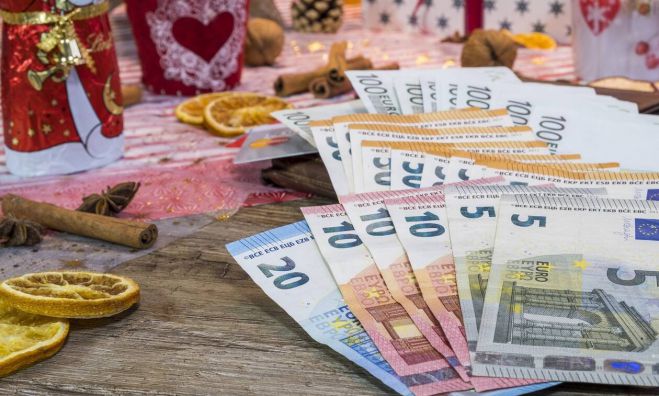 &Kappa;&omicron;&iota;&nu;&omega;&nu;&iota;&kappa;ό &mu;έ&rho;&iota;&sigma;&mu;&alpha; 2021 | &Pi;&omicron;&iota;&omicron;&iota; &theta;&alpha; &pi;ά&rho;&omicron;&upsilon;&nu; &Chi;&rho;&iota;&sigma;&tau;&omicron;&upsilon;&gamma;&epsilon;&nu;&nu;&iota;ά&tau;&iota;&kappa;&omicron; &mu;&pi;&omicron;&nu;&alpha;&mu;ά έ&omega;&sigmaf; 900 &epsilon;&upsilon;&rho;ώ