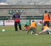 &Lambda;ί&gamma;&epsilon;&sigmaf; ώ&rho;&epsilon;&sigmaf; &pi;&rho;&iota;&nu; &tau;&eta;&nu; έ&nu;&alpha;&rho;&xi;&eta; &tau;&omicron;&upsilon; &Pi;&alpha;&nu;&alpha;&rho;&kappa;&alpha;&delta;&iota;&kappa;&omicron;ύ-&Epsilon;&theta;&nu;&iota;&kappa;&omicron;ύ &Mu;&epsilon;&lambda;&iota;&gamma;&alpha;&lambda;ά