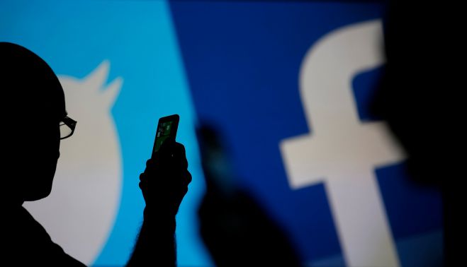 Twitter &kappa;&alpha;&iota; facebook έ&kappa;&lambda;&epsilon;&iota;&sigma;&alpha;&nu; &lambda;&omicron;&gamma;&alpha;&rho;&iota;&alpha;&sigma;&mu;&omicron;ύ&sigmaf; &tau;&omicron;&upsilon; &Beta;&epsilon;&lambda;ό&pi;&omicron;&upsilon;&lambda;&omicron;&upsilon; &mu;&epsilon; &alpha;&phi;&omicron;&rho;&mu;ή &alpha;&nu;&alpha;&rho;&tau;ή&sigma;&epsilon;&iota;&sigmaf; &gamma;&iota;&alpha; &tau;&iota;&sigmaf; ... &pi;&upsilon;&rho;&kappa;&alpha;&gamma;&iota;έ&sigmaf;!