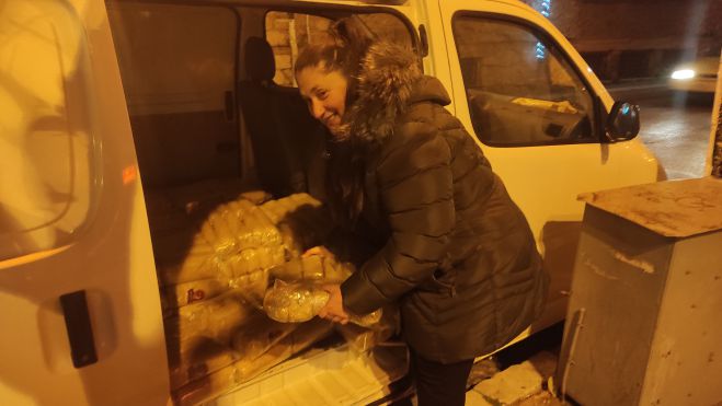 &Mu;&omicron;&nu;ή &Mu;&alpha;&lambda;&epsilon;&beta;ή&sigmaf; | &Mu;&epsilon;&gamma;ά&lambda;&eta; &pi;&rho;&omicron;&sigma;&phi;&omicron;&rho;ά &sigma;&tau;&omicron; &laquo;&Kappa;&alpha;&lambda;ά&theta;&iota; &tau;&omicron;&upsilon; &Pi;&tau;&omega;&chi;&omicron;ύ &Alpha;&delta;&epsilon;&lambda;&phi;&omicron;ύ&raquo;