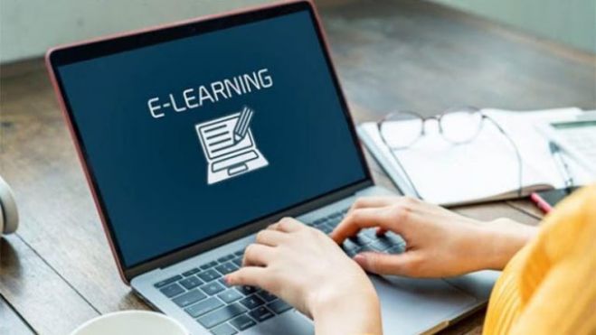ΠΑΜΕ: &quot;Να σταματήσει η κοροϊδία. Δωρεάν tablet και internet για κάθε μαθητή&quot;!