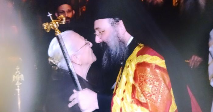 &Epsilon;&kappa;&omicron;&iota;&mu;ή&theta;&eta; &eta; &mu;&eta;&tau;έ&rho;&alpha; &tau;&omicron;&upsilon; &Mu;&eta;&tau;&rho;&omicron;&pi;&omicron;&lambda;ί&tau;&omicron;&upsilon; &Pi;&alpha;&tau;&rho;ώ&nu;